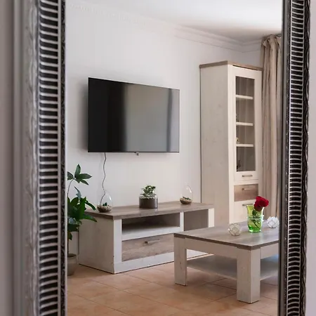 شقة Tenerife Cristianos 3 Bedroom Pool *