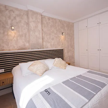 Tenerife Cristianos 3 Bedroom Pool * Los Cristianos (Tenerife)