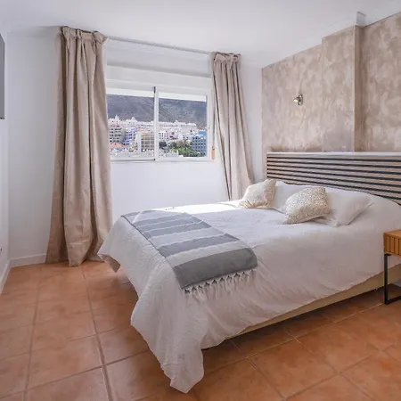 شقة Tenerife Cristianos 3 Bedroom Pool لوس كريستيانوس